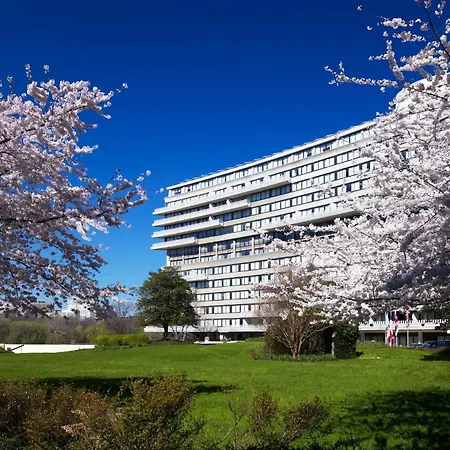 The Watergate Hotel Georgetown-3