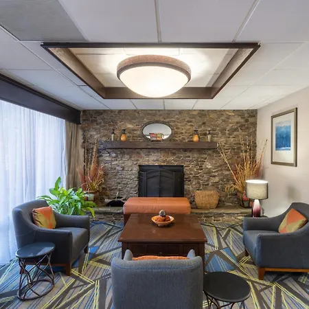 Holiday Inn Express Forsyth By Ihg-3