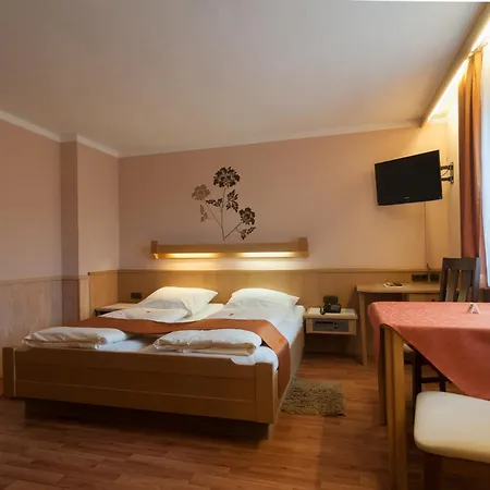 Hotel Rothenburger Hof-3
