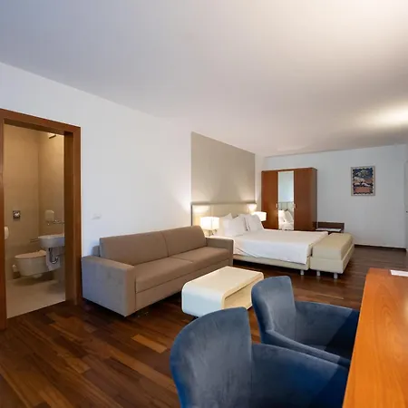Boutique Hotel Portorose-3