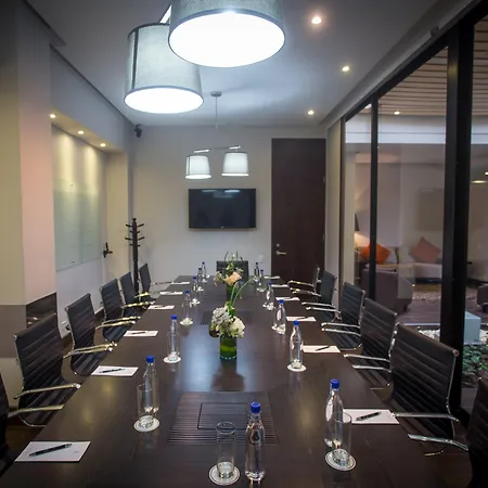 Hotel 93 Luxury Suites By Preferred-3