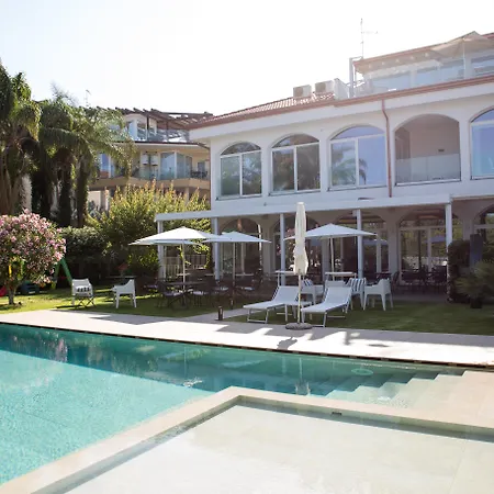 Sicilia'S Art Hotel & Spa-3