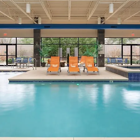 Holiday Inn And Suites Charleston West By Ihg-3