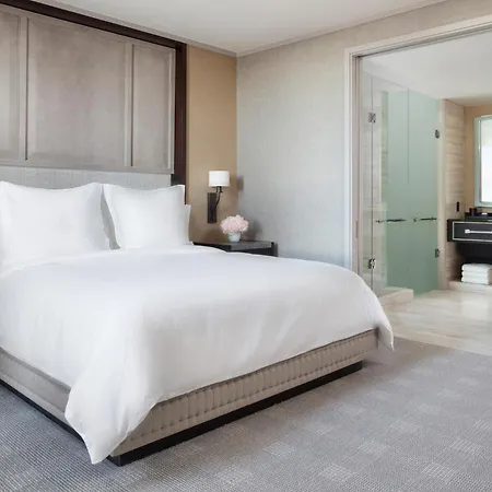 Four Seasons Hotel One Dalton Street, Boston-2