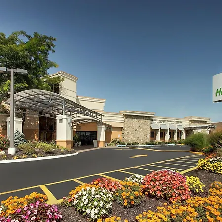 Holiday Inn Westbury-Long Island By Ihg-3