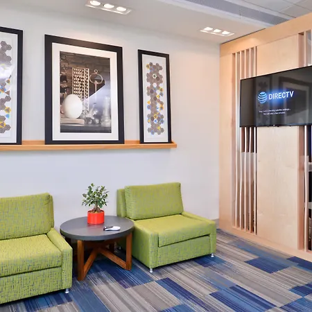 Holiday Inn Express & Suites - Ruskin By Ihg-3