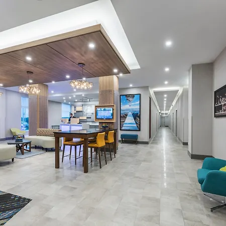 Holiday Inn Express & Suites Moncton By Ihg-3