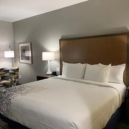 La Quinta Inn & Suites By Wyndham Tifton-3