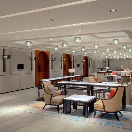 Hyatt Regency Phnom Penh-2