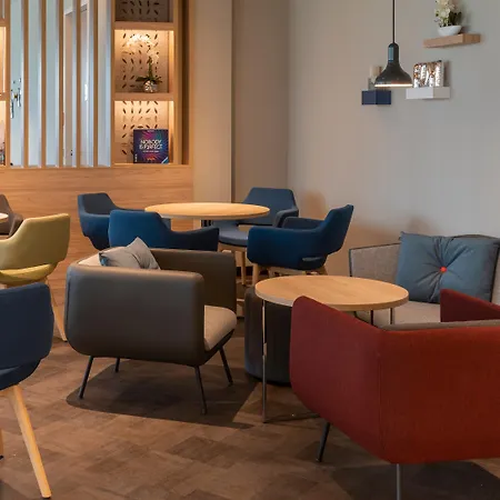 Holiday Inn Express Duesseldorf - Hauptbahnhof By Ihg-2