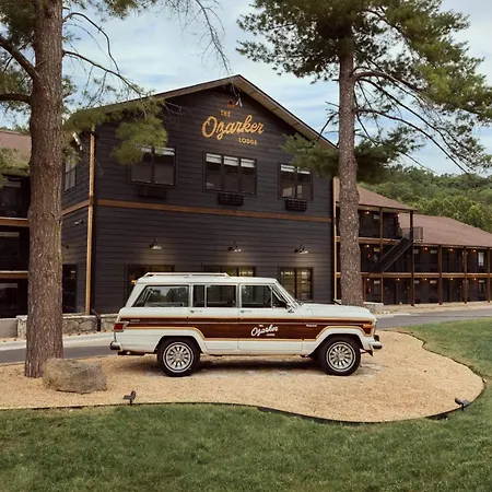 The Ozarker Lodge-3