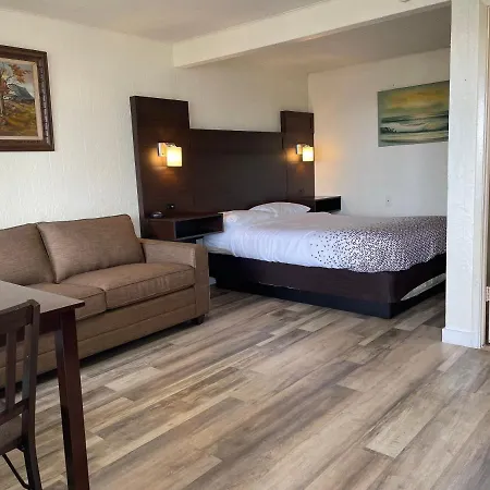 Holiday Motel-2