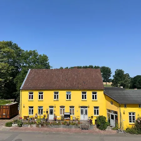 Lindenhof ChezArtistes-2