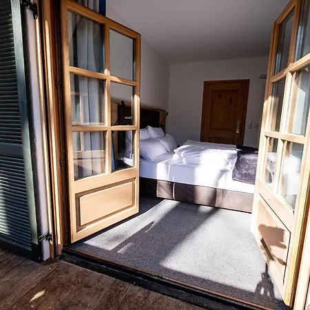 Sl Hotel-3