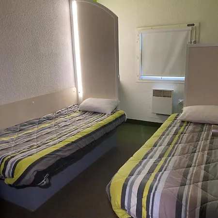 Hotel F1 Saint-Lo-2