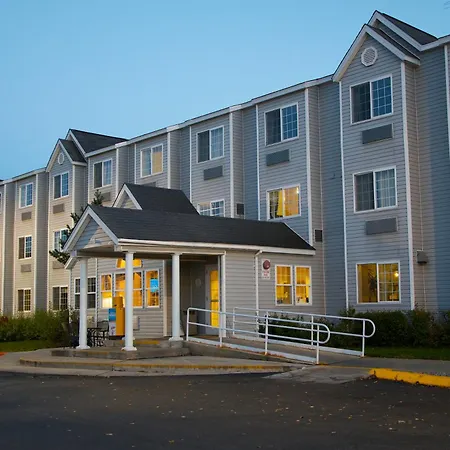 Baymont Inn & Suites By Wyndham Anchorage Airport-3