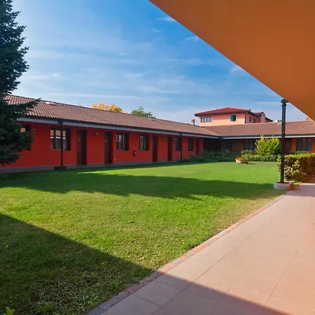 Hotel Campana-3