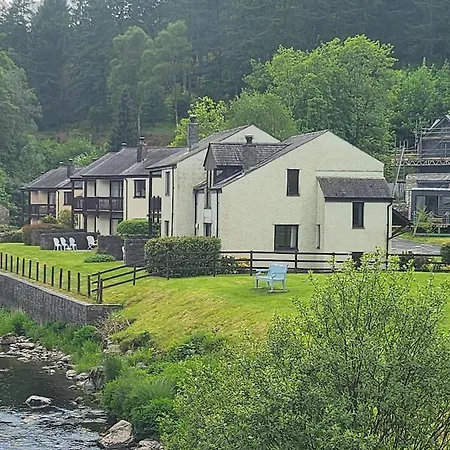 Lakeland Village-3