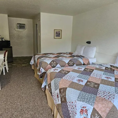 Granby River Inn & Suites-2