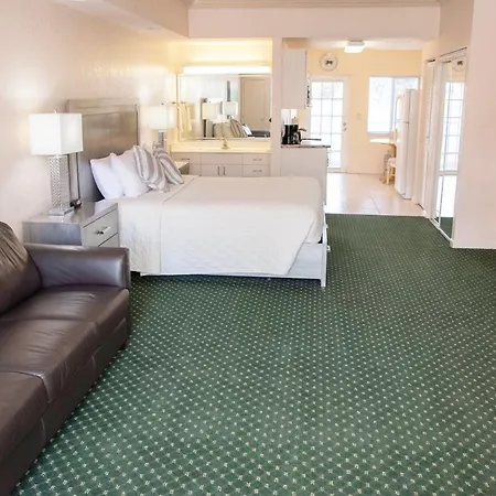 Royal Inn Hotel-2