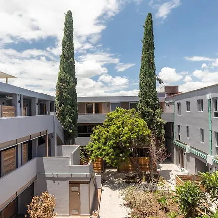 Hacienda Santa Barbara by Homi Rent-2