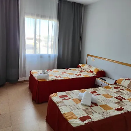 Hostal Restaurante Venta del Barro-3