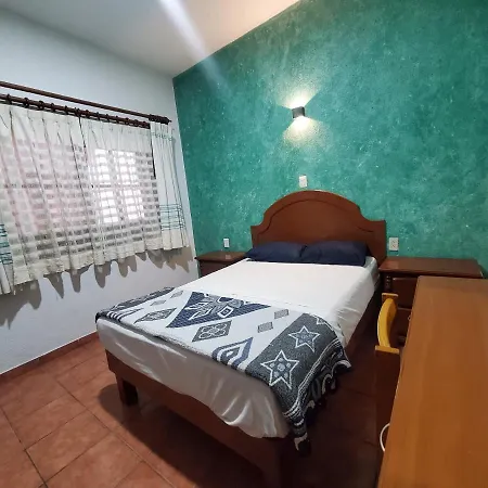 Hotel del aguila-2