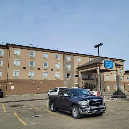 Vegreville Suites-2