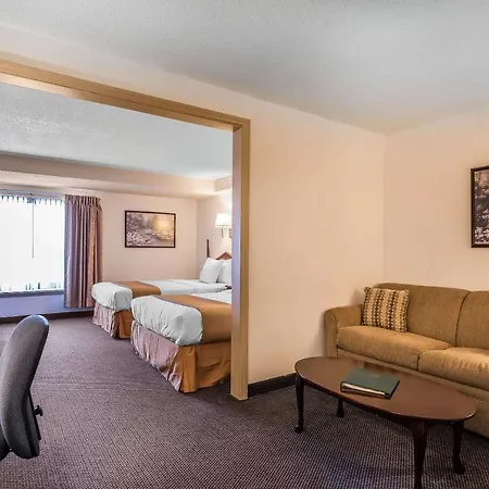 Quality Inn & Suites Albany Airport-3