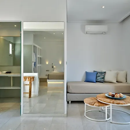 Kanale'S Rooms & Suites-3