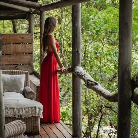 Summerfields Rose Retreat And Spa-3