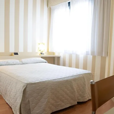 Melas Hotel-3