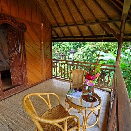 Puri Lumbung Cottages Restaurant & Spa Munduk-2