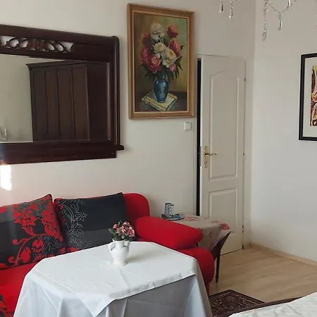 Hotel Garni-2