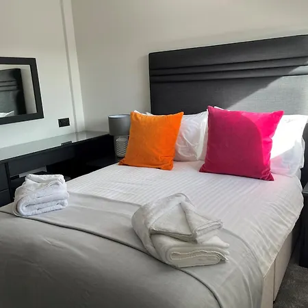 The Pines Hotel-3