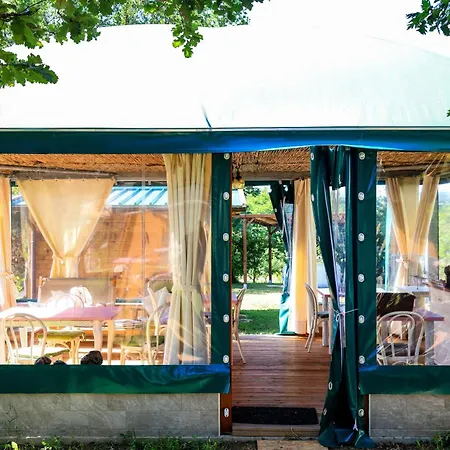 B&B Cadrecca Tra Terra Luna e Mare-3