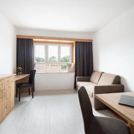 snooze apartments Holzkirchen-2