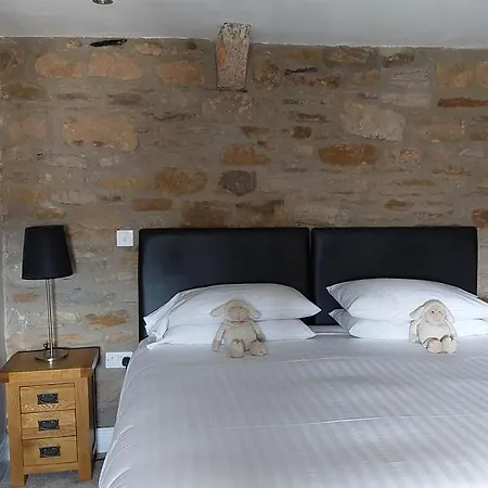 The Cheviot Hotel-3