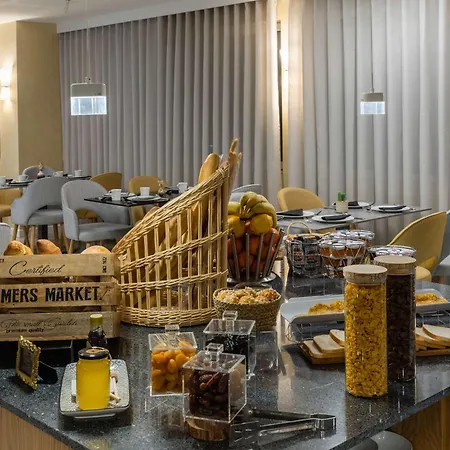 Brit Hotel Paris Orly Rungis-2