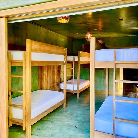 Cocos Hotel-2