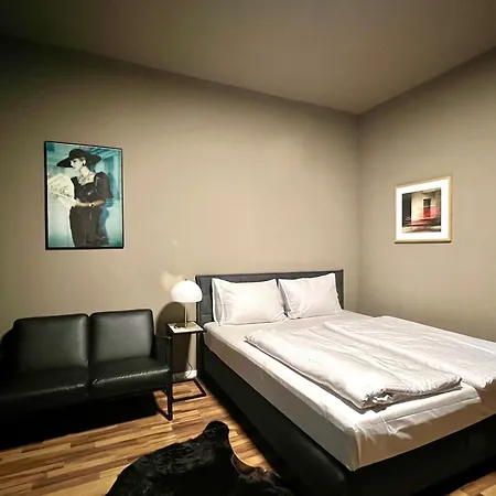 N8 ROOMS - by Leipzig Suites-3