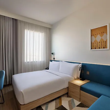 Hampton By Hilton Sharma Neom Community 1-3