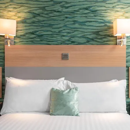 Caledonian Hotel 'A Bespoke Hotel'-2