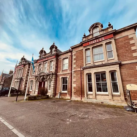 Lovat Arms Hotel-2