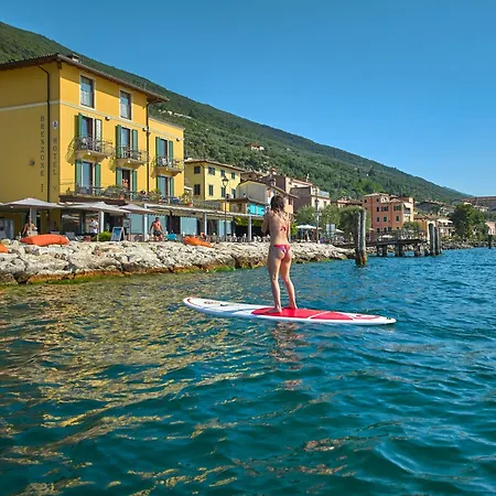 Lake Front Hotel Brenzone-3