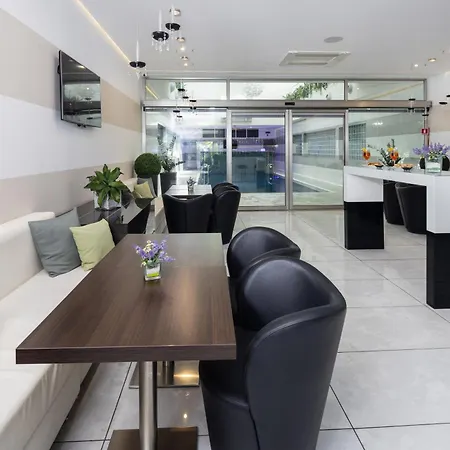 Best Western Plus Hotel Modena Resort-3