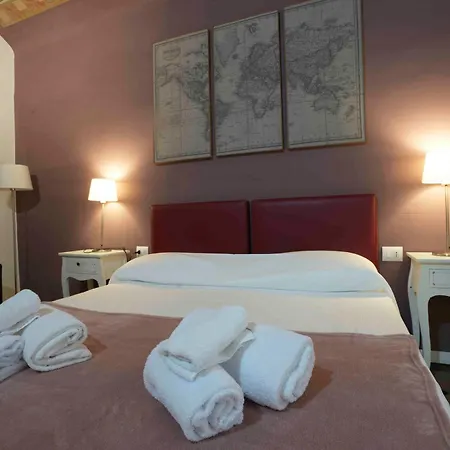 Locanda dei Poeti Rooms&Apartments-2