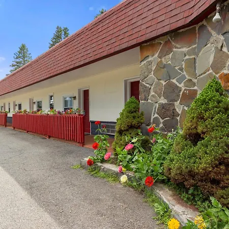 Blue Spruce Inn & Suites-3