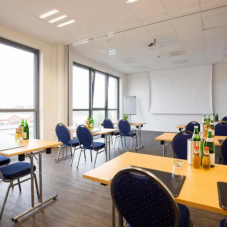 Viva Hotel Luebeck-3