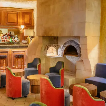 Hotel Les Hautes Roches-3